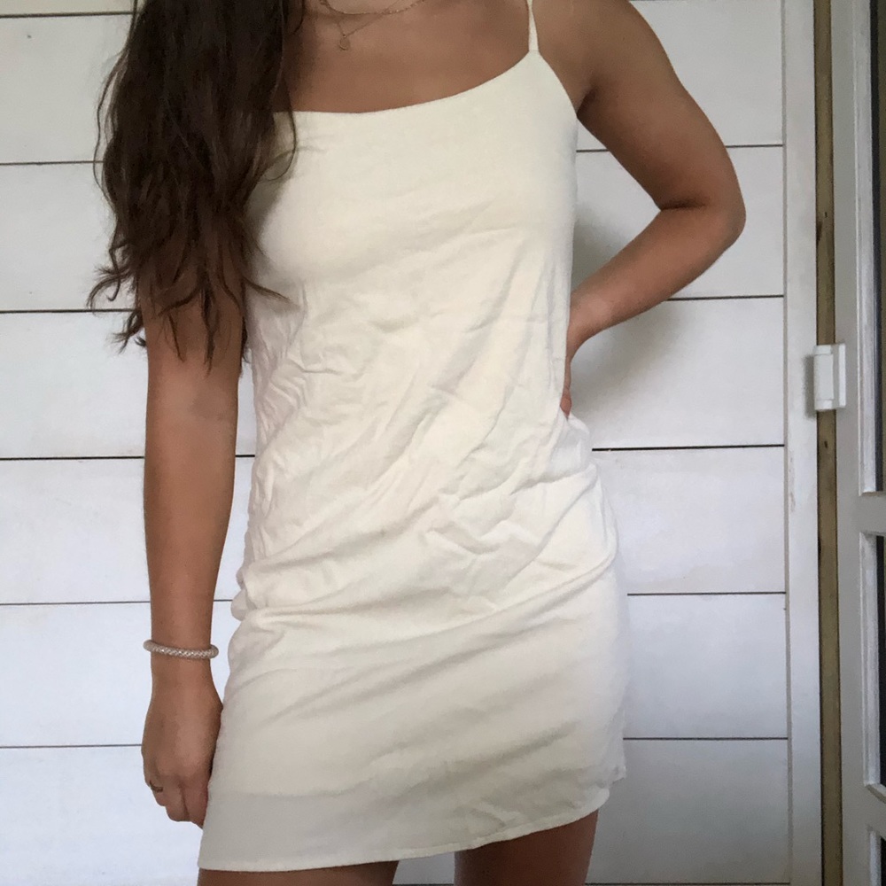Brandy Melville yellow dress